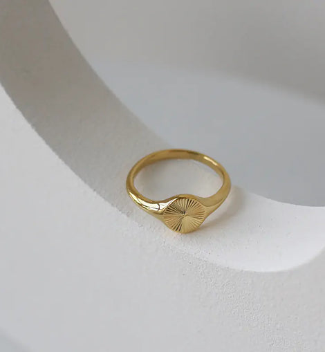 Minimalist Dainty Rays Ring