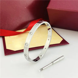 Circle Bracelet with Lock